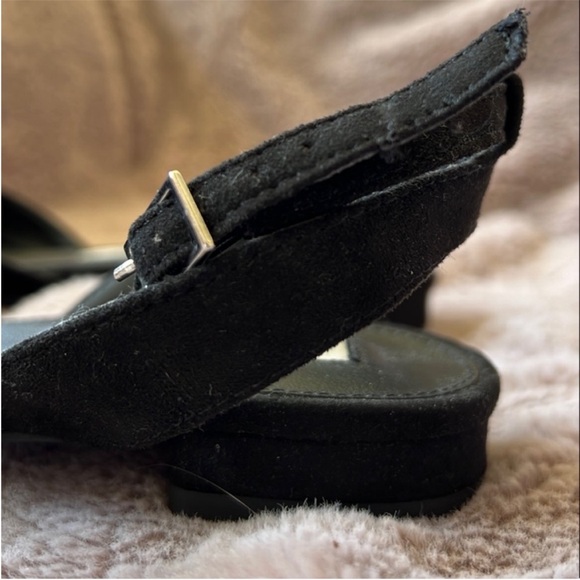 Steve Madden | Pointed-Toe Flats • Sleek & Chic • Size 36 (6) • Black - Picture 4 of 9